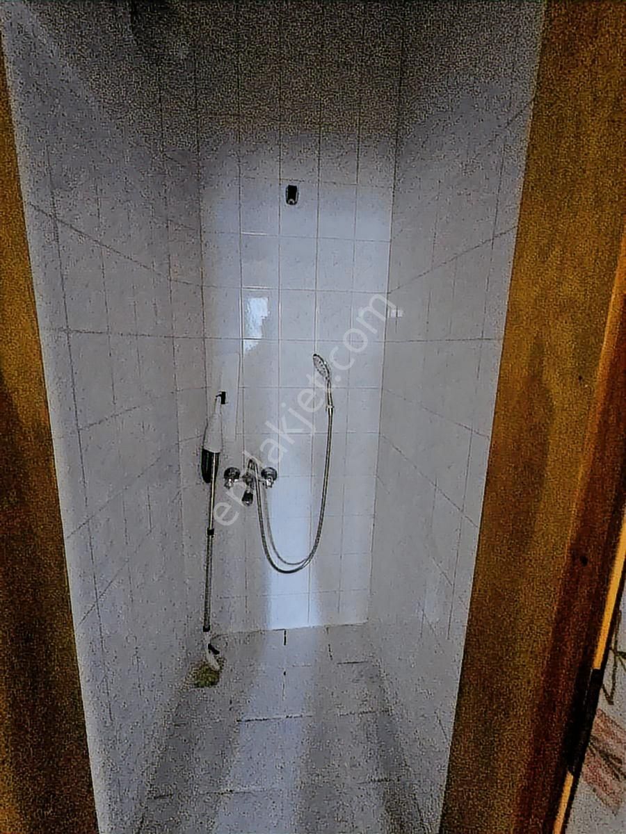 Metin Gönülalan'dan Yaka Meramda 4+1 Kiralık Geniş Daire - Görsel 20