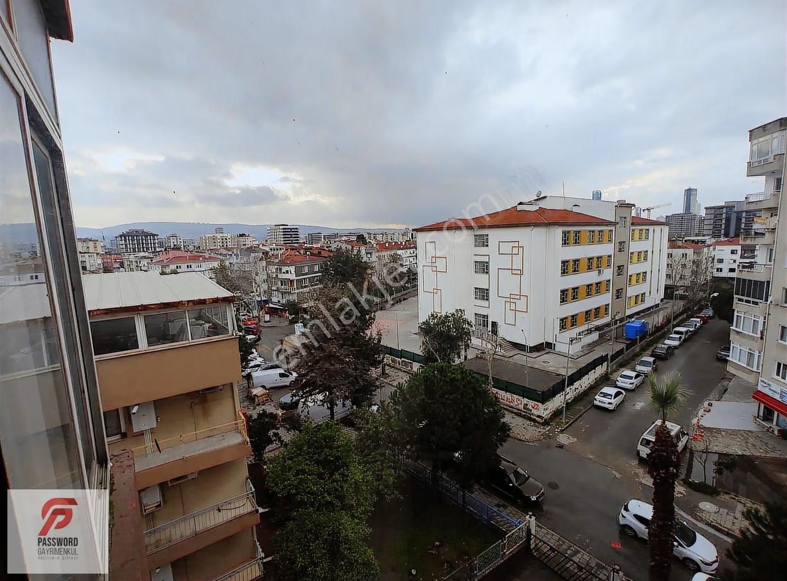 Bayraklı Mansuroğlu'nda Satılık 3+1 Daire - Görsel 17