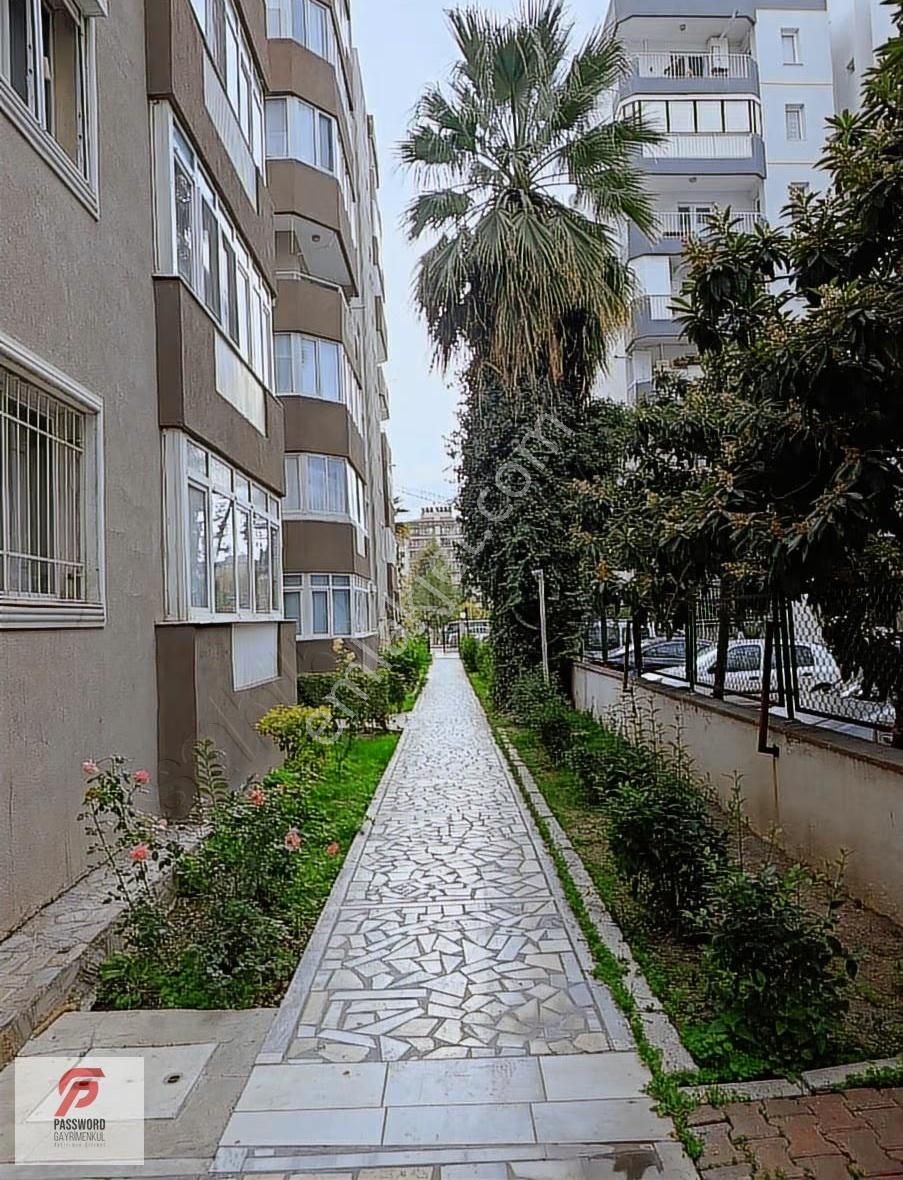 Mansuroğlu Mahallesinde Bizim Konak Sitesinde Kiralık Daire - Görsel 18