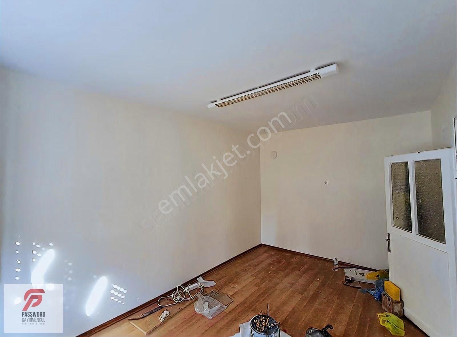 Bayraklı Tepekule'de 1+1 Kiralık Daire - Görsel 14