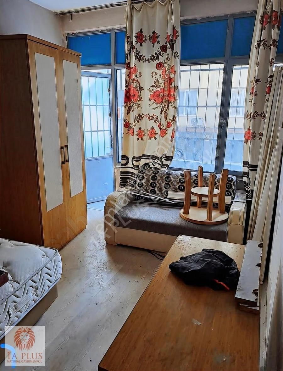 Denize Çok Yakın Tadilatlı 3+1 120m2 Satılık Daire - Görsel 9