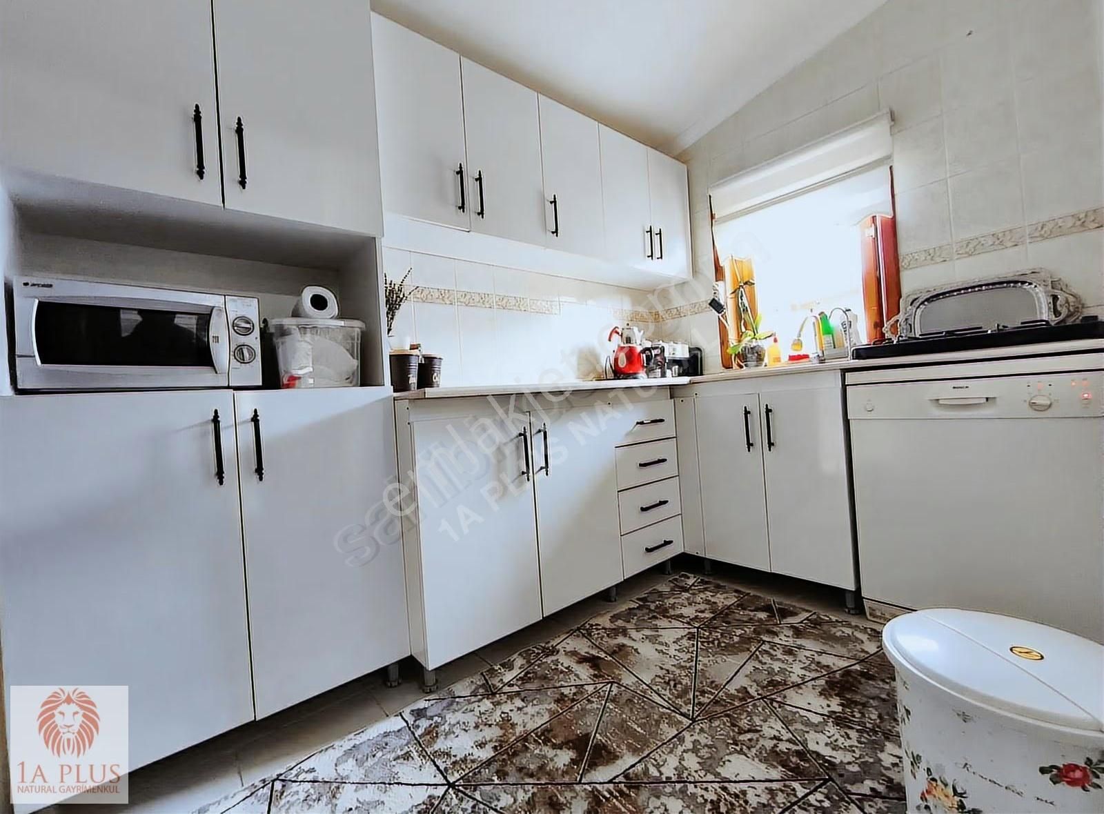 Antalya'da Şehrin İçinde 4+1 280 M2 Müstakil Tadında Triplex - Görsel 13