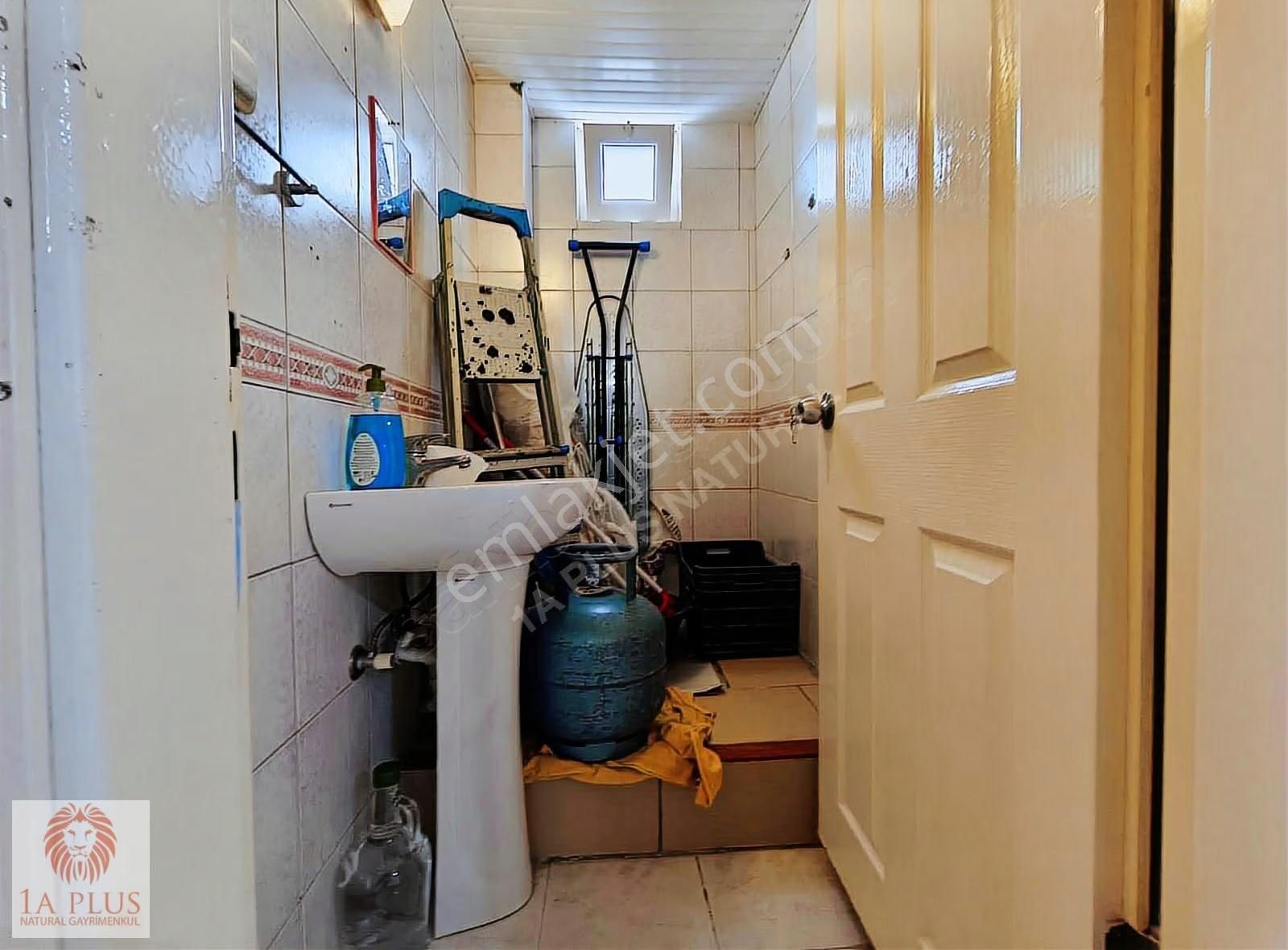 Çankaya'da 3+1 135 M2 Ara Kat Şehir Hastanesi Yakını Asansörlü - Görsel 9