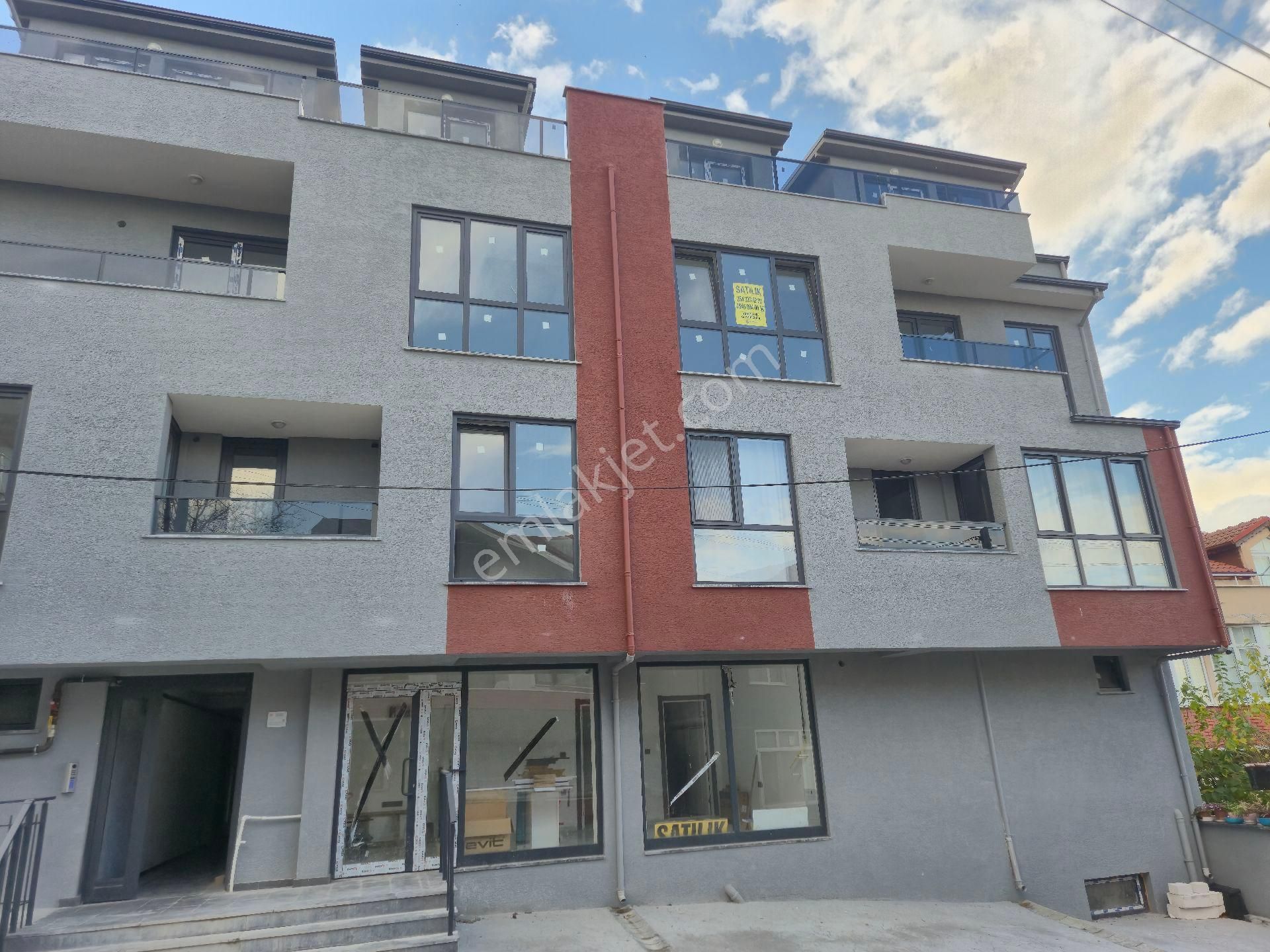 Realty World'dan Kartepe Derbent'te 140m2 Manzaralı Sıfır Boş Dubleks 4+1 - Görsel 2