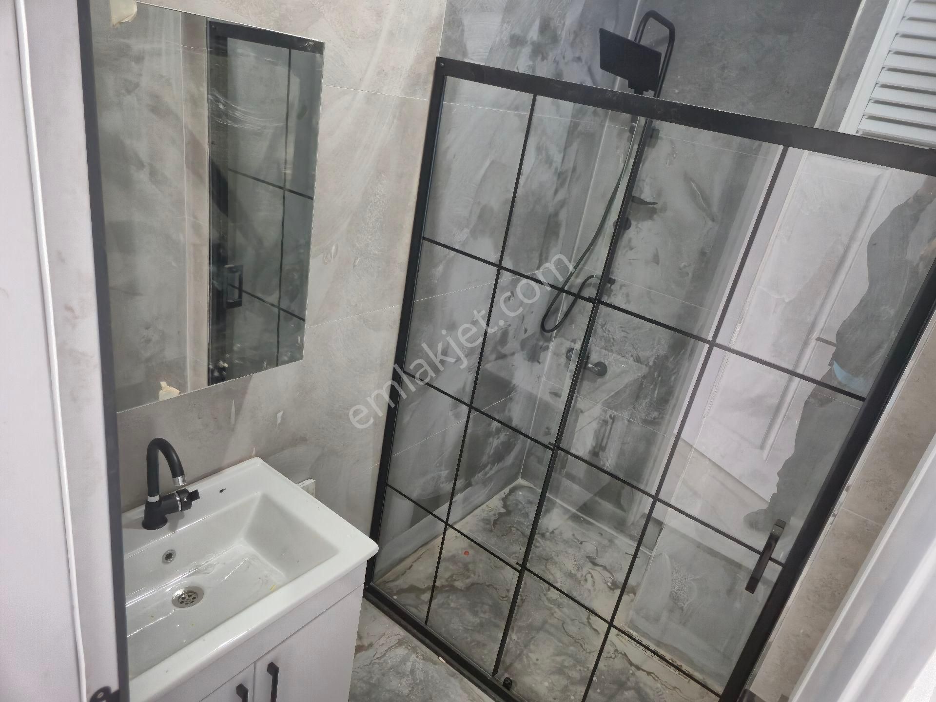 Realty World'dan Kartepe Derbent'te 140m2 Manzaralı Sıfır Boş Dubleks 4+1 - Görsel 23