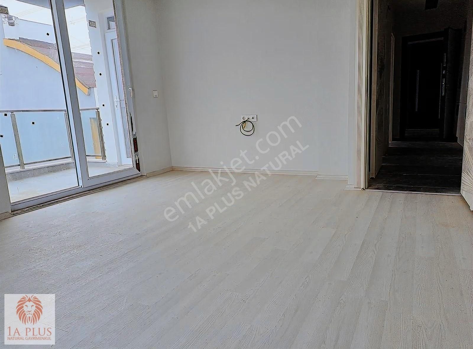 Tramvaya Çok Yakın Asansörlü Balkonlu 2+1 100m2 Satılık Daire - Görsel 21