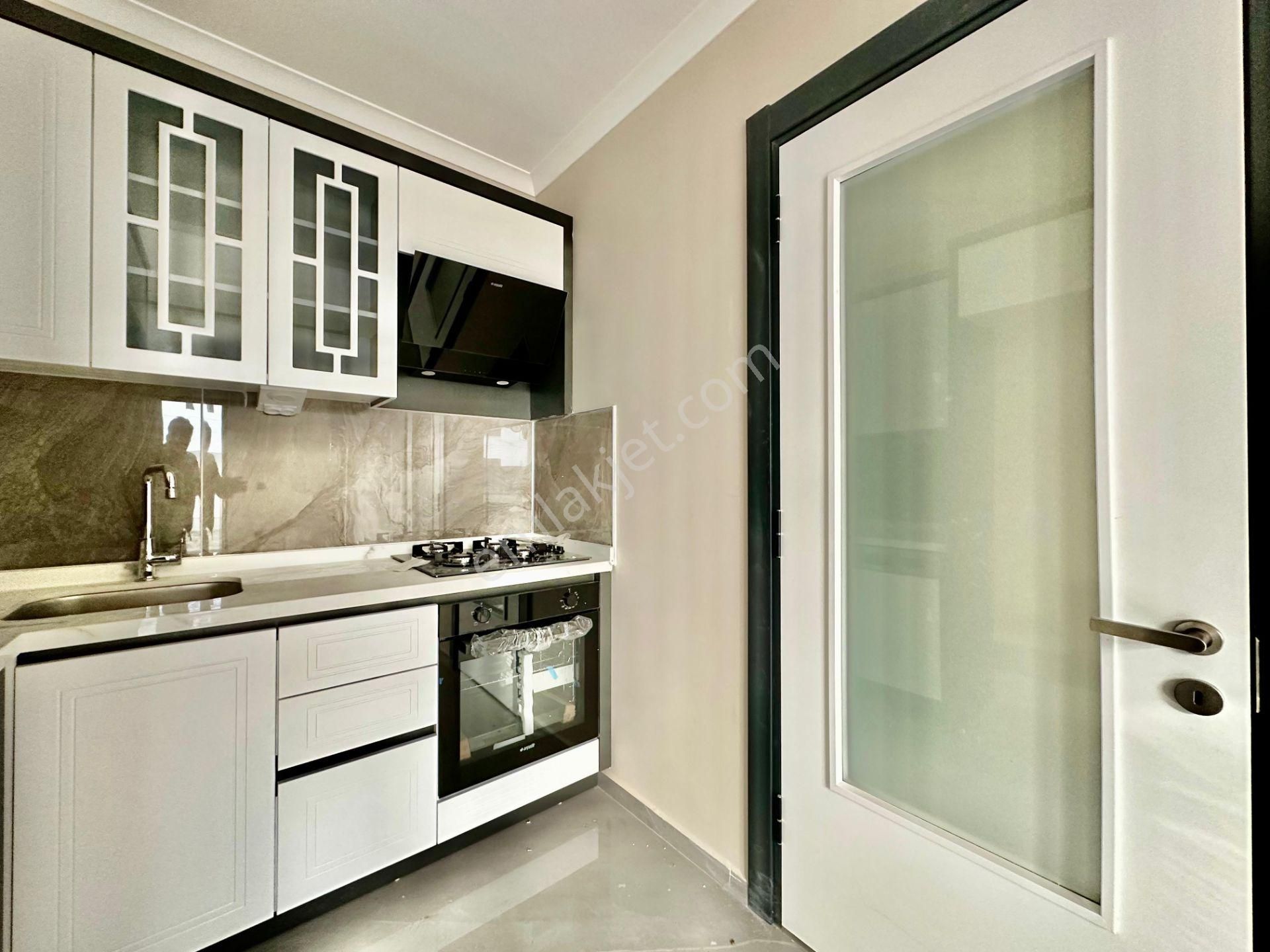 ꧁ay Emlak'tan꧂akçay'da Ön Cephe Doğalgazlı Asansörlü Muhteşem Konumlu Satılık 1+1 Lüx Daire - Görsel 4