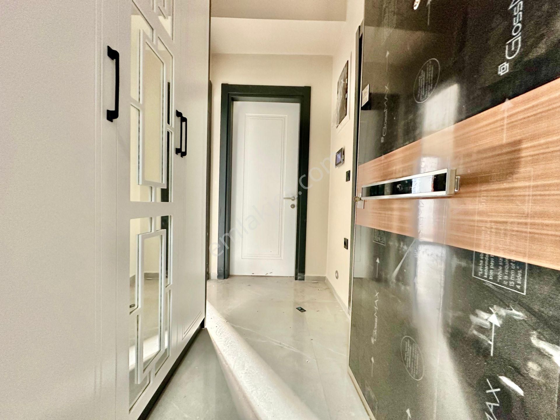 ꧁ay Emlak'tan꧂akçay'da Ön Cephe Doğalgazlı Asansörlü Muhteşem Konumlu Satılık 1+1 Lüx Daire - Görsel 24