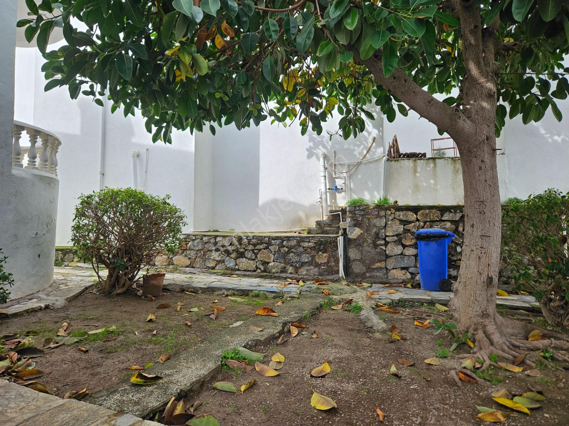 Bodrum Yeniköy Merkezi Konumda Satılık 2+1 Site İçi Daire - Görsel 4