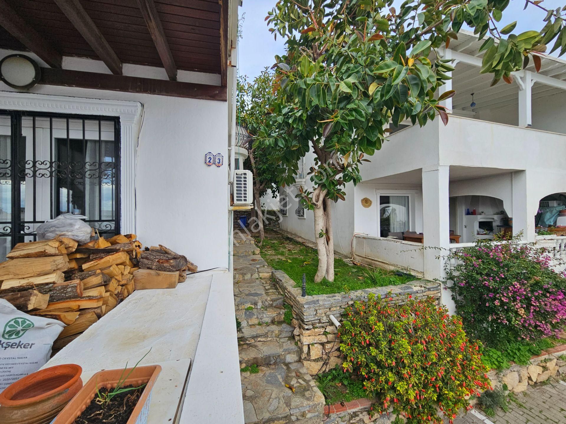 Bodrum Yeniköy Merkezi Konumda Satılık 2+1 Site İçi Daire - Görsel 5