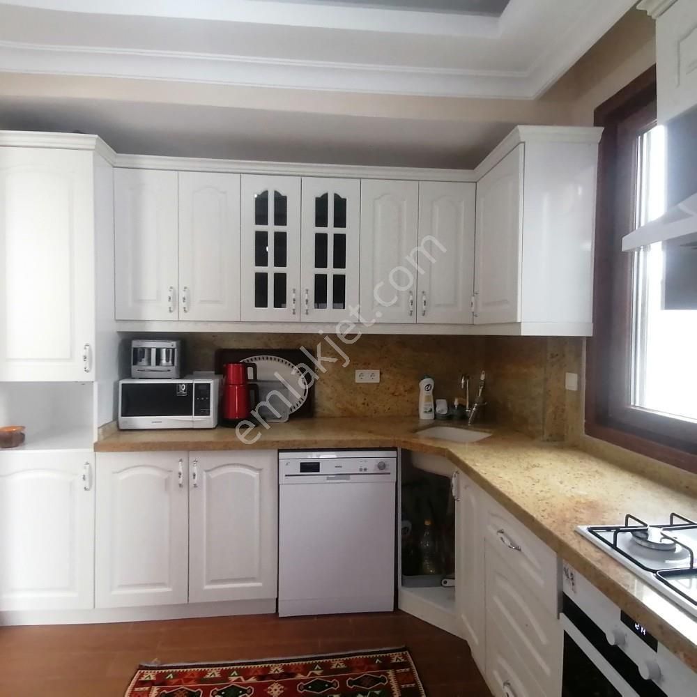 İstanbul Çatalca Çiftlikköyde 850m2 Arsa İçinde Satılık Villa - Görsel 8