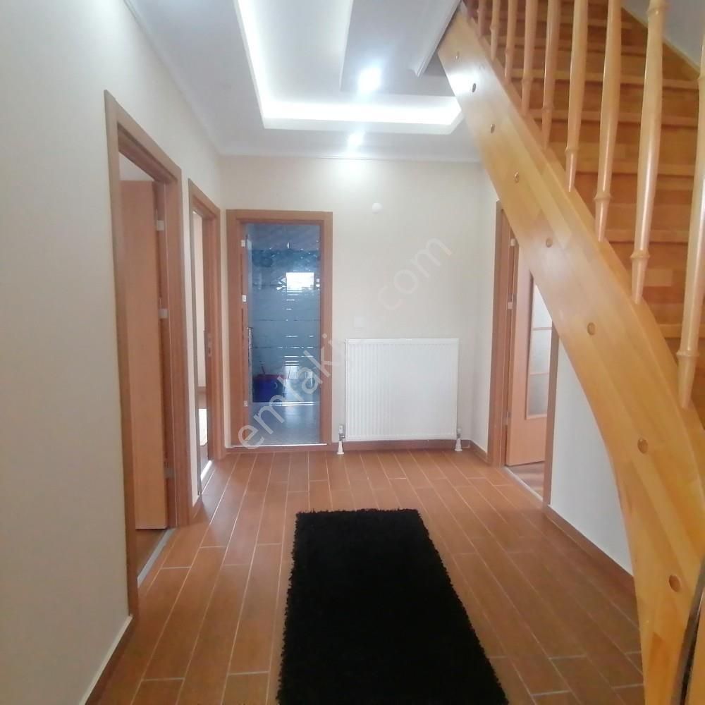 İstanbul Çatalca Çiftlikköyde 850m2 Arsa İçinde Satılık Villa - Görsel 9