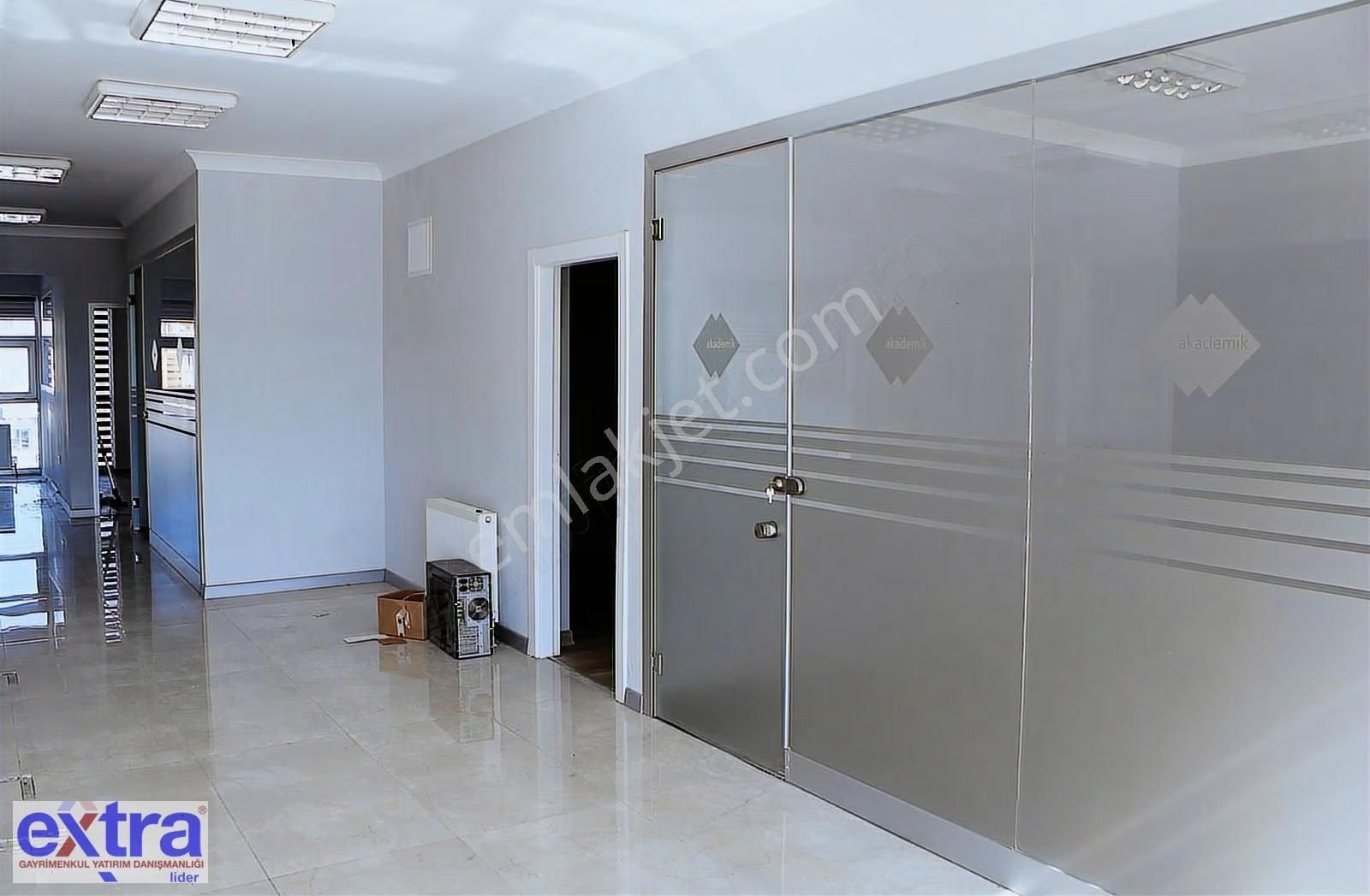 Alacaatlı Caddesi Anchor'da Yapılı Ofis - Görsel 12