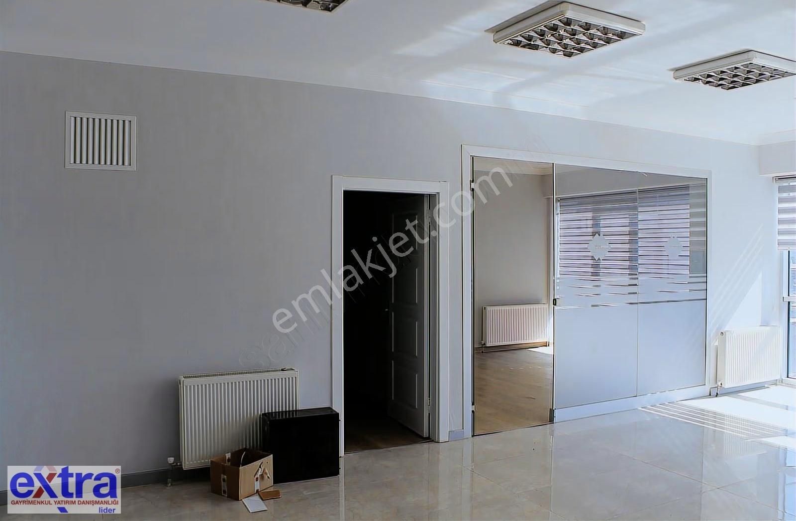 Alacaatlı Caddesi Anchor'da Yapılı Ofis - Görsel 8