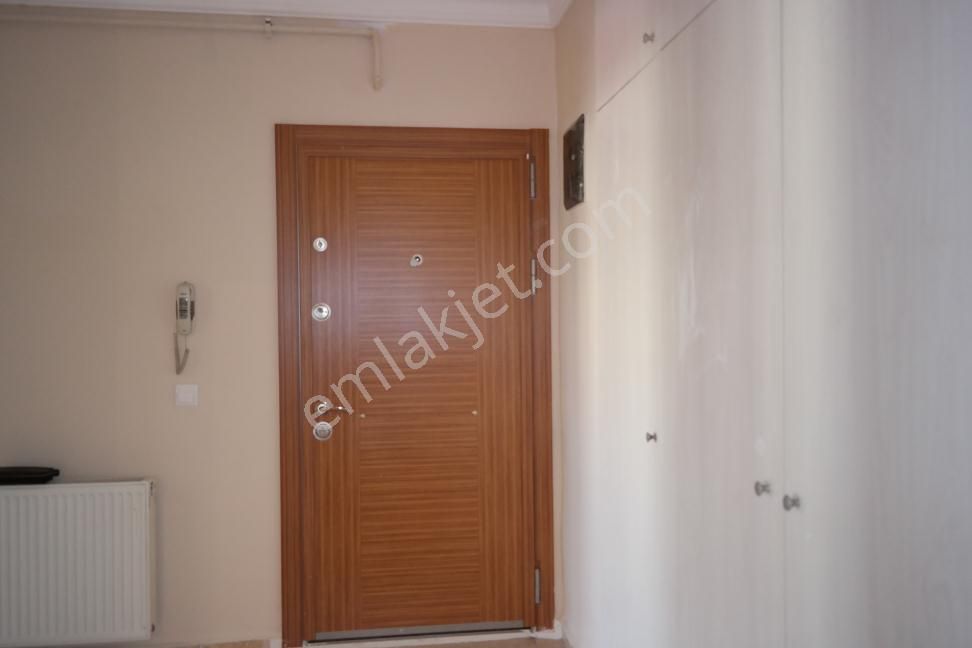 Küçükçekmece Atakent Halkalı Toki Fulya Tadilatlı Satılık Daire - Görsel 14