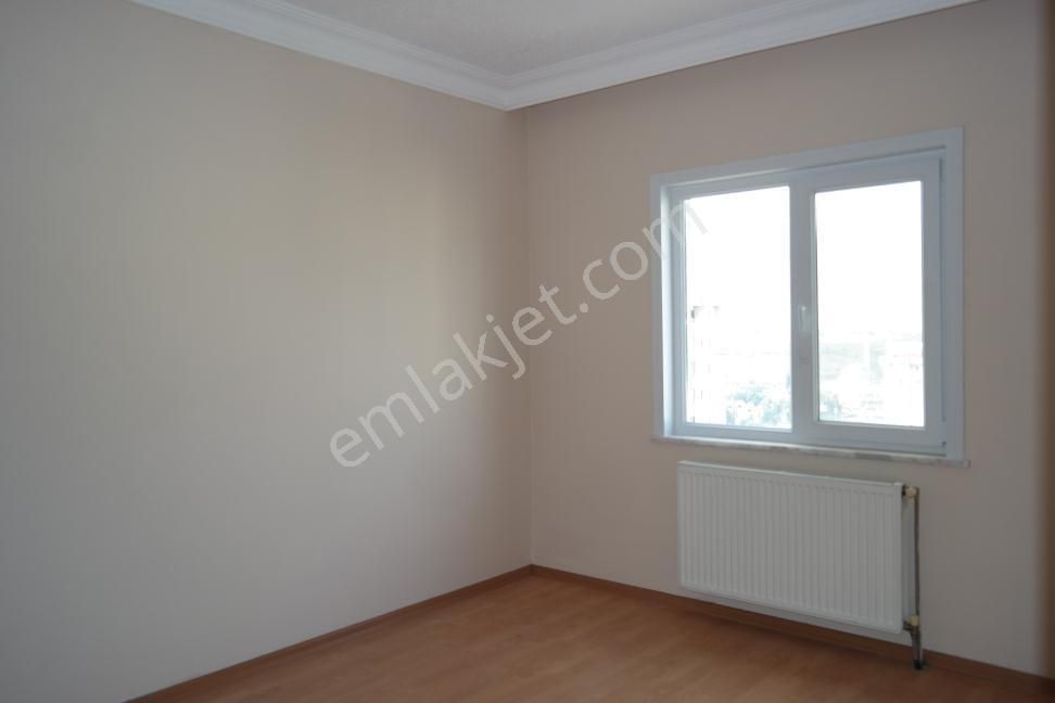 Küçükçekmece Atakent Halkalı Toki Fulya Tadilatlı Satılık Daire - Görsel 18