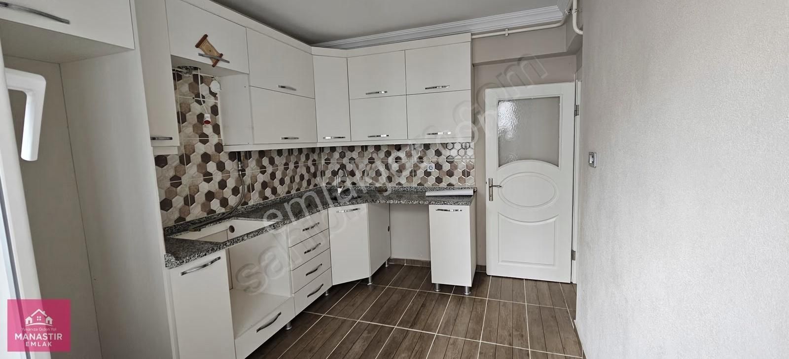 Manastır Emlak'tan 2+1 Kiralık Yeni Daire 20.000 Tl - Görsel 9