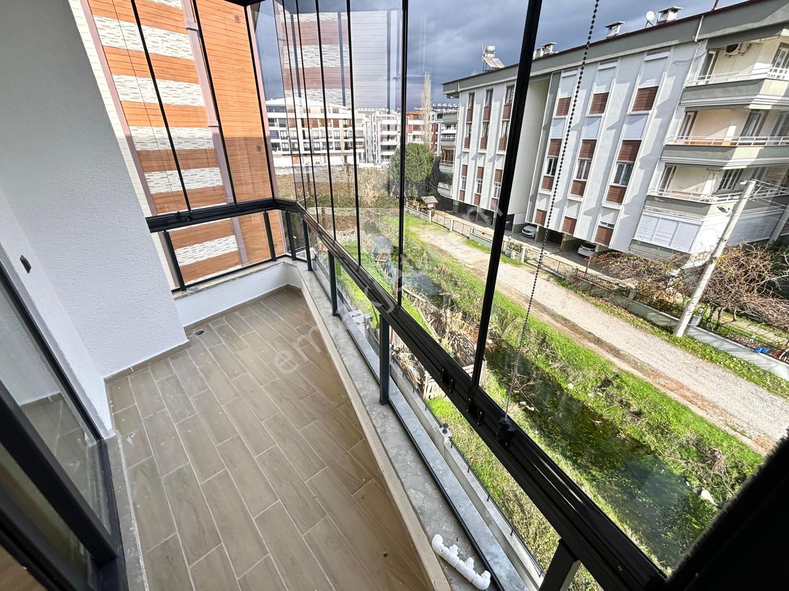 🏡 Referans'tan Altınkum'da Ön Cephe Yeni Bina Ara Kat 2+1 Daire - Görsel 6