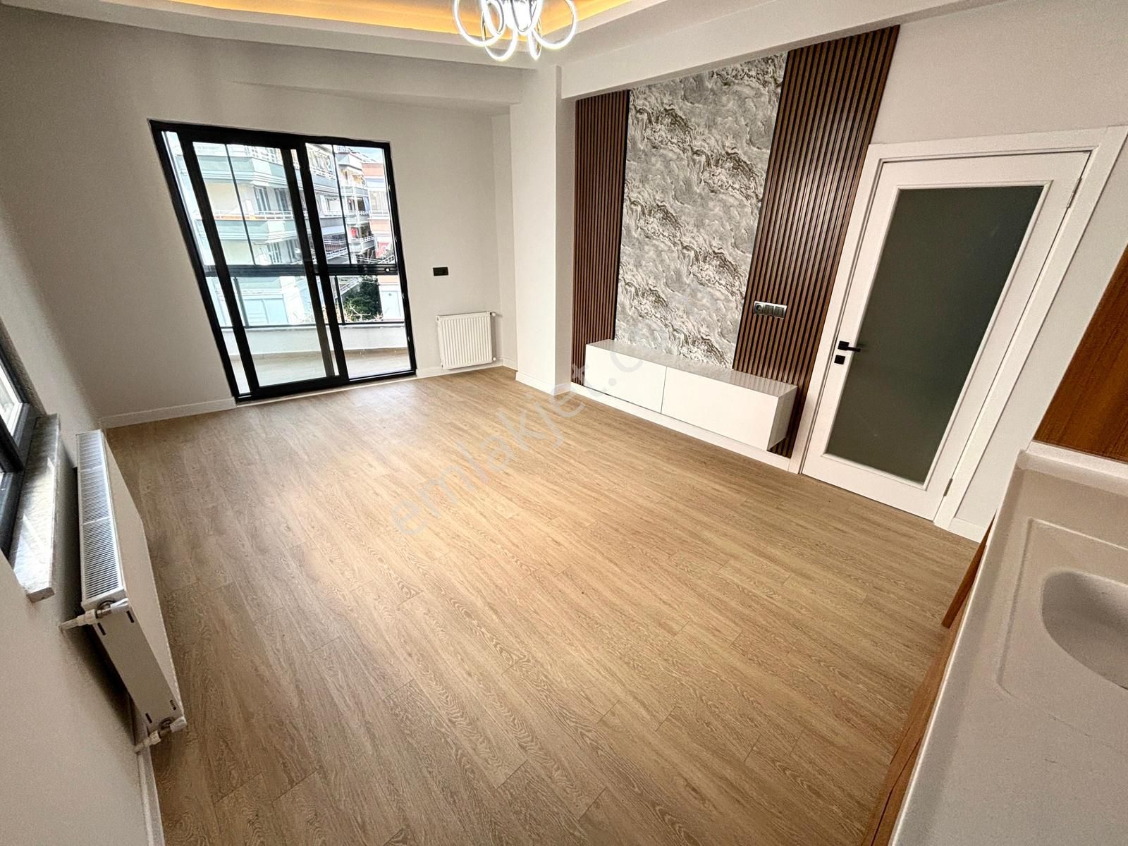 🏡 Referans'tan Altınkum'da Ön Cephe Yeni Bina Ara Kat 2+1 Daire - Görsel 2