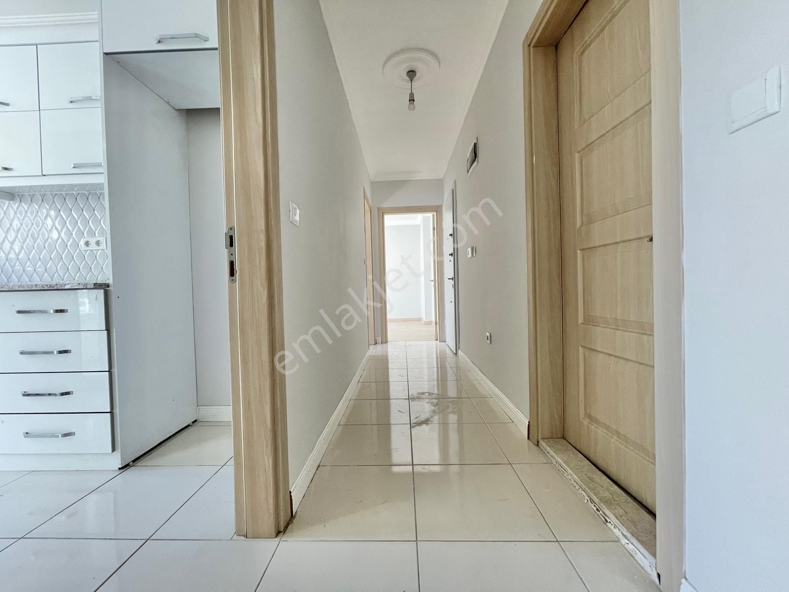 Berkay Demirel'den Akçayda Ayrı Mutfak Cam Balkonlu 2+1 Daire - Görsel 6