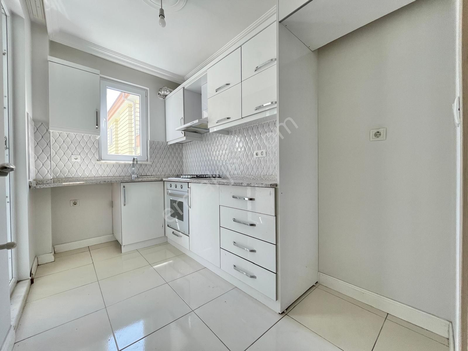 Berkay Demirel'den Akçayda Ayrı Mutfak Cam Balkonlu 2+1 Daire - Görsel 14