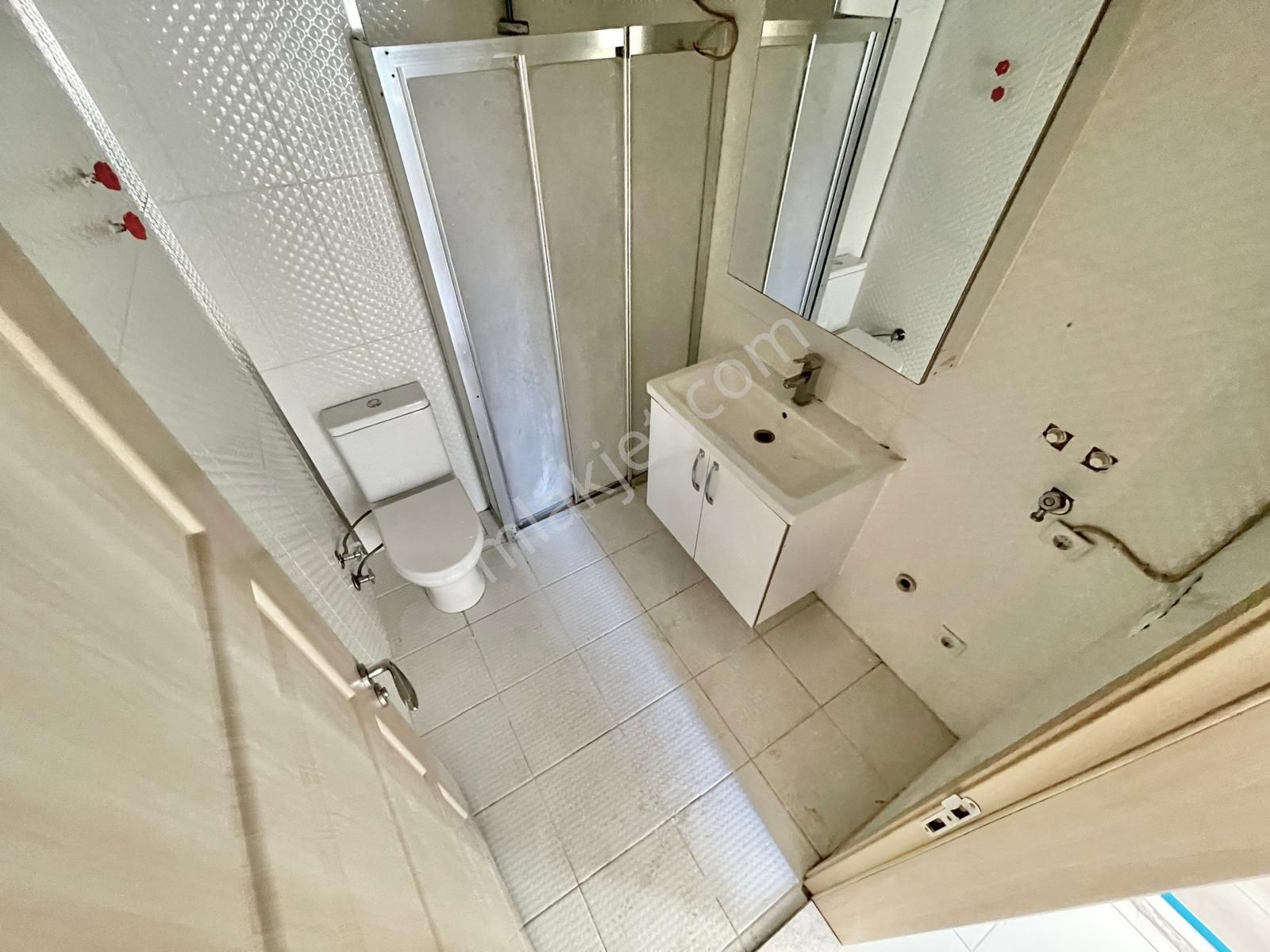 Berkay Demirel'den Akçayda Ayrı Mutfak Cam Balkonlu 2+1 Daire - Görsel 23