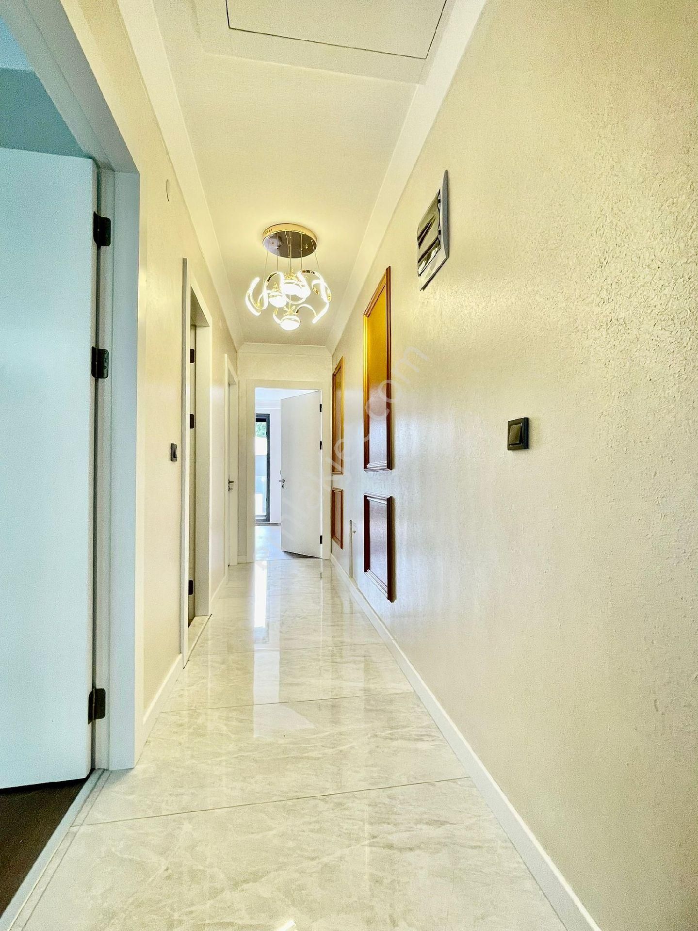 Çeşme Alaçatı'da Müstakıl Havuzlu Ultra Lüks Satılık Vılla - Görsel 14