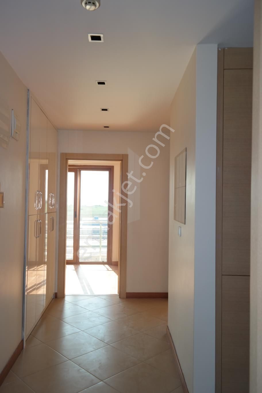 İstasyon Halkalı Divan Göl Ve Kanal Manzaralı 2 +1 Satılık Daire - Görsel 9