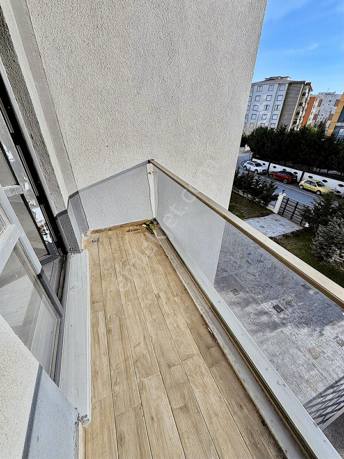 Onay 'dan Çerkezköy Tepe De Butik Sitede Arakat 2+1 Lüks Daire - Görsel 14