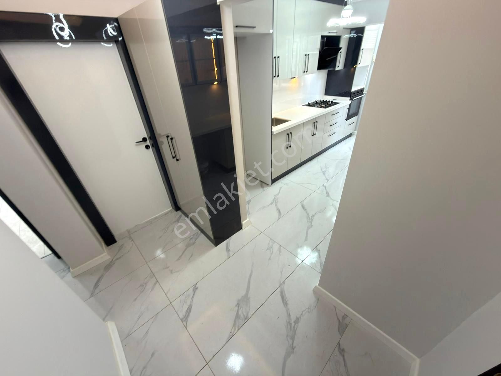 🏡 Referans'tan Akçay Merkez'de Full Yapılı Müstakil Tadında Denize 350 Metre 2+1 Daire - Görsel 27