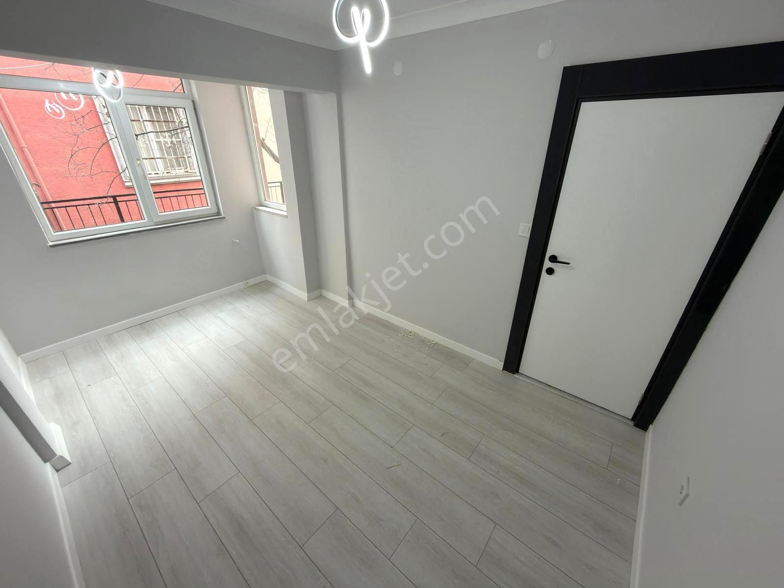 🏡 Referans'tan Akçay Merkez'de Full Yapılı Müstakil Tadında Denize 350 Metre 2+1 Daire - Görsel 21