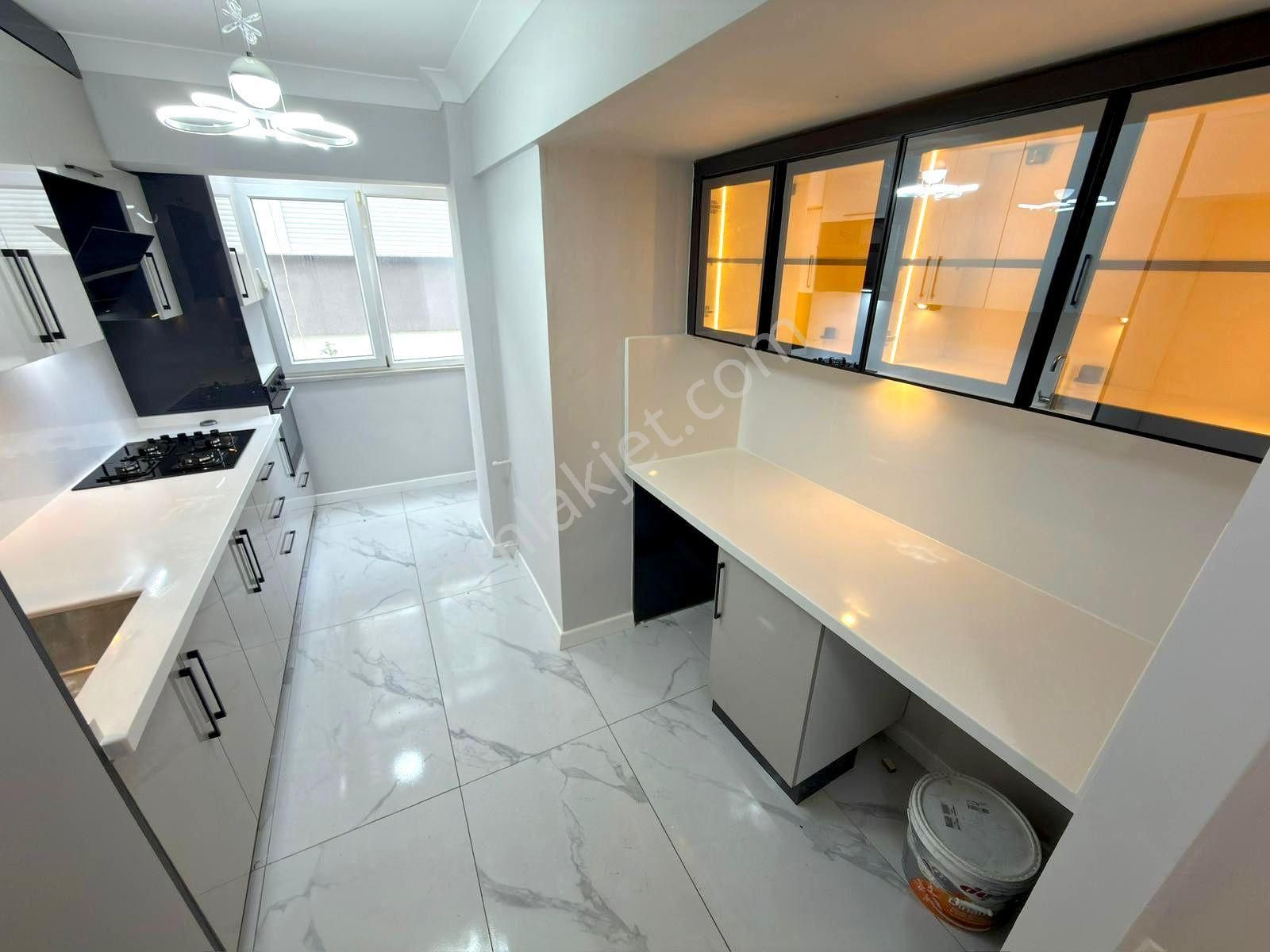 🏡 Referans'tan Akçay Merkez'de Full Yapılı Müstakil Tadında Denize 350 Metre 2+1 Daire - Görsel 12