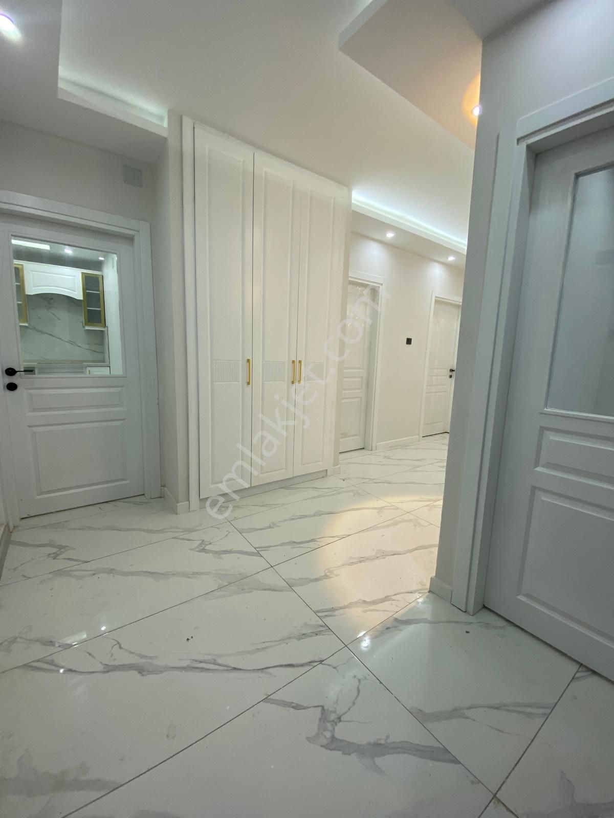 3+1 Toros 4-1katı İçi Full+full Yapılı Doğu Cephe Hasarsız Kapalı Mutfak Ankastre - Görsel 22