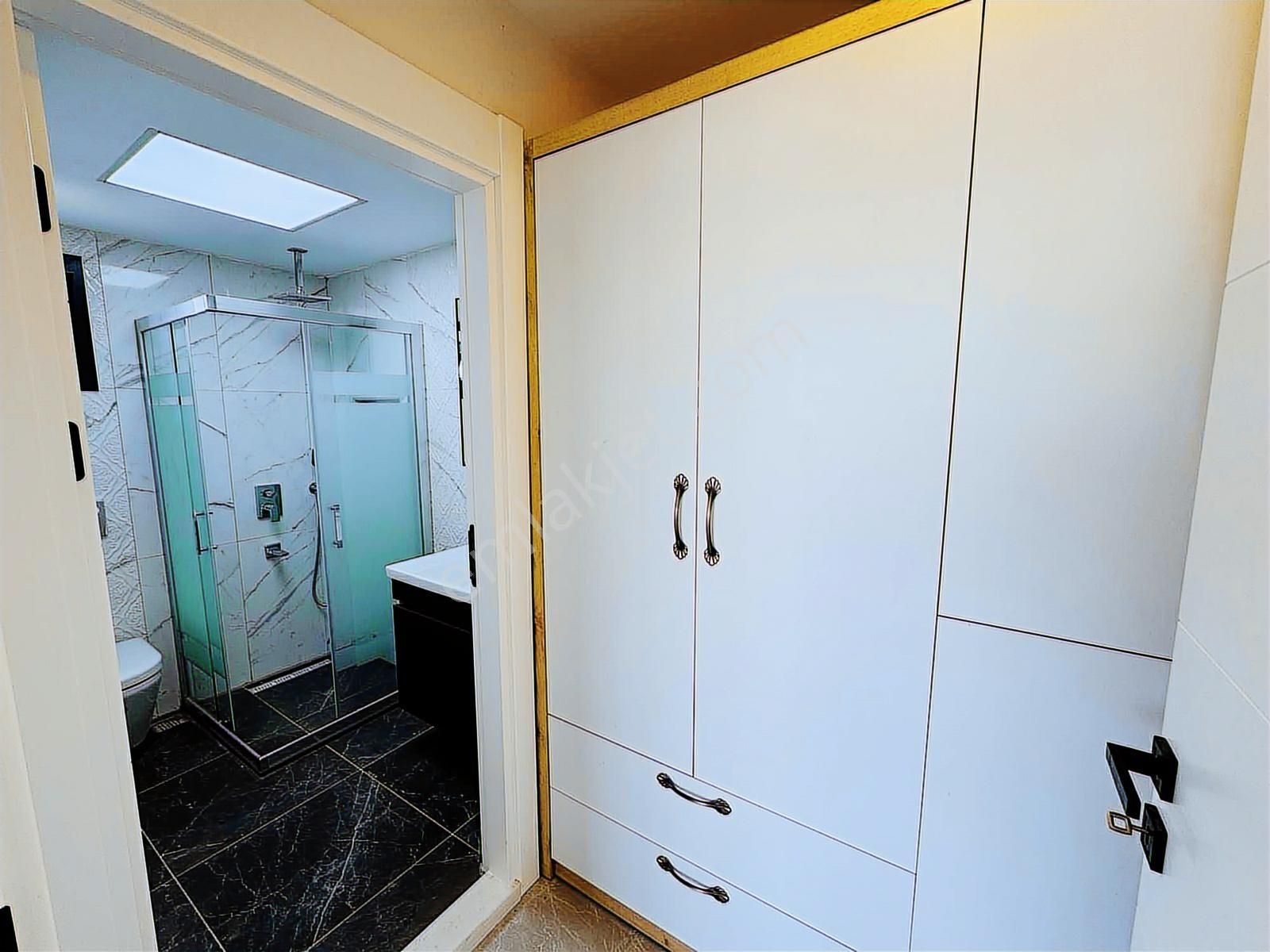 Kuşadası Davutlar'da 360m2 Arsa İçinde Satılık 5+1 Villa - Görsel 29