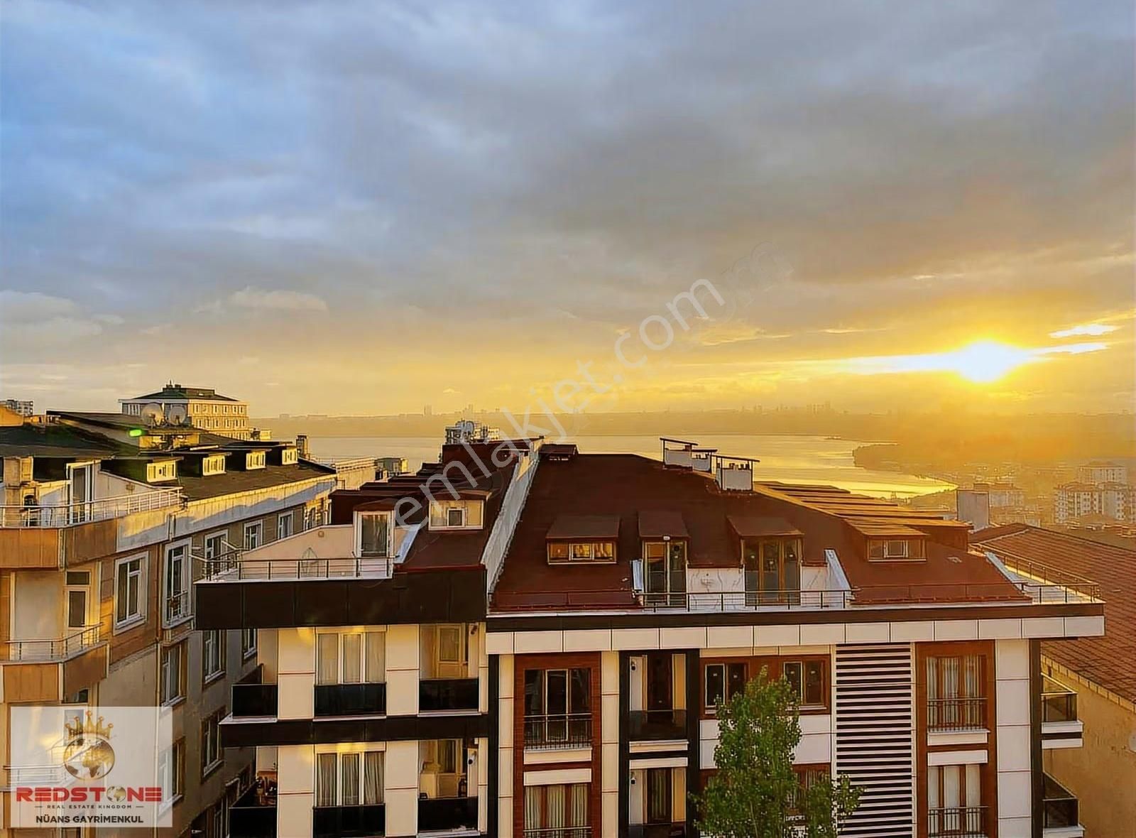 Redstone-gülten Den Öncü Teras Da Göl Manzaralı Genış 2+1 - Görsel 11