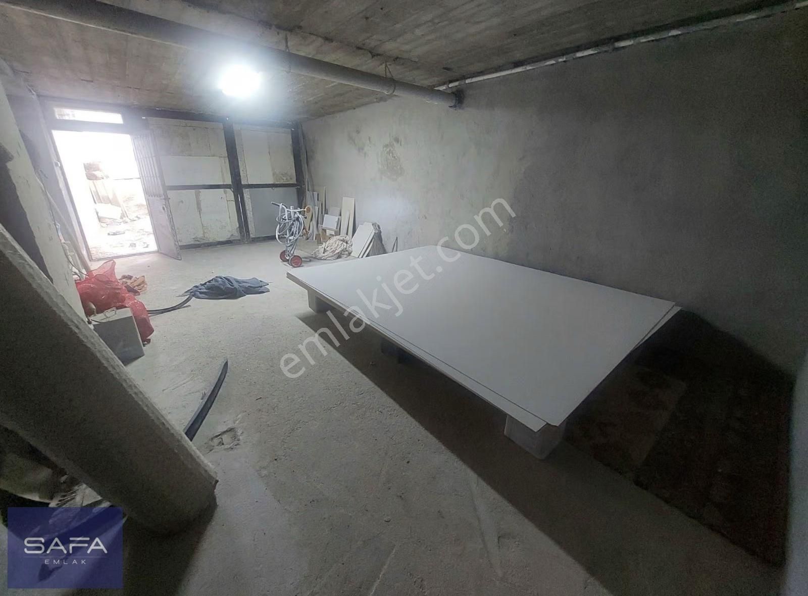 Buğdaylı Mahallesinde Satılık 900m2 Kapalı Alanlı Villa - Görsel 9