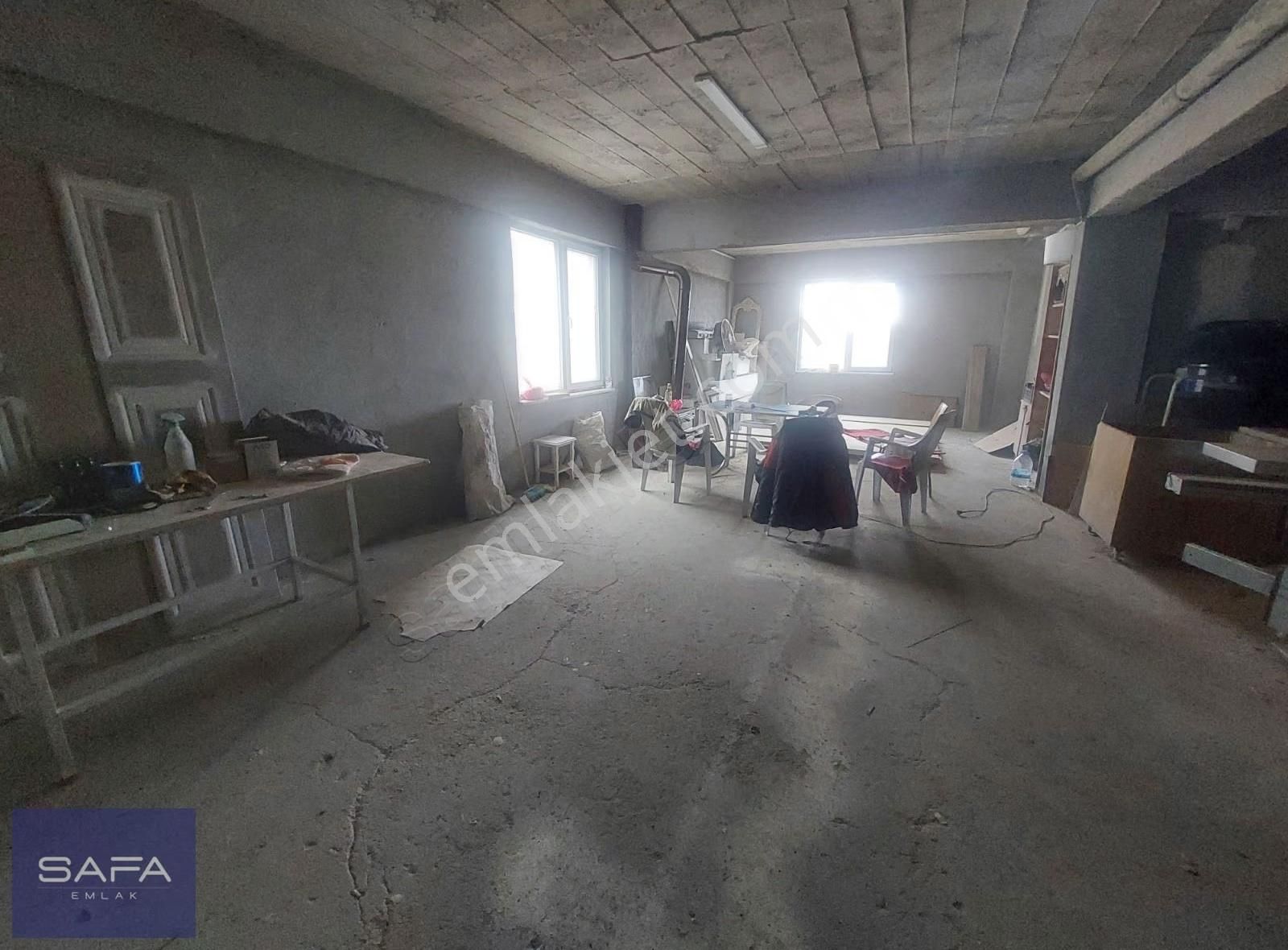 Buğdaylı Mahallesinde Satılık 900m2 Kapalı Alanlı Villa - Görsel 11