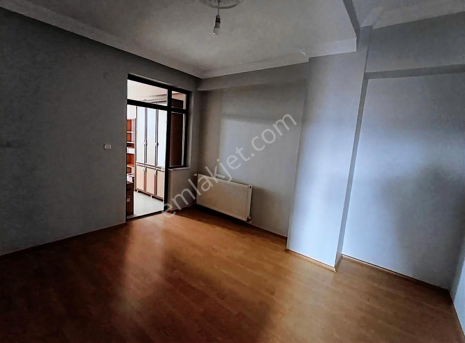 Karşıyaka Mahallesi Cadde Üzeri 3+1 - Görsel 5