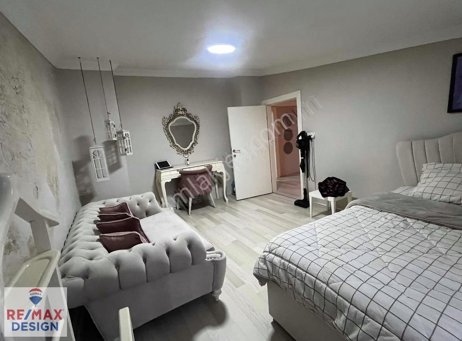 Remax Desıgn Satılık 5+1 Daire - Görsel 22