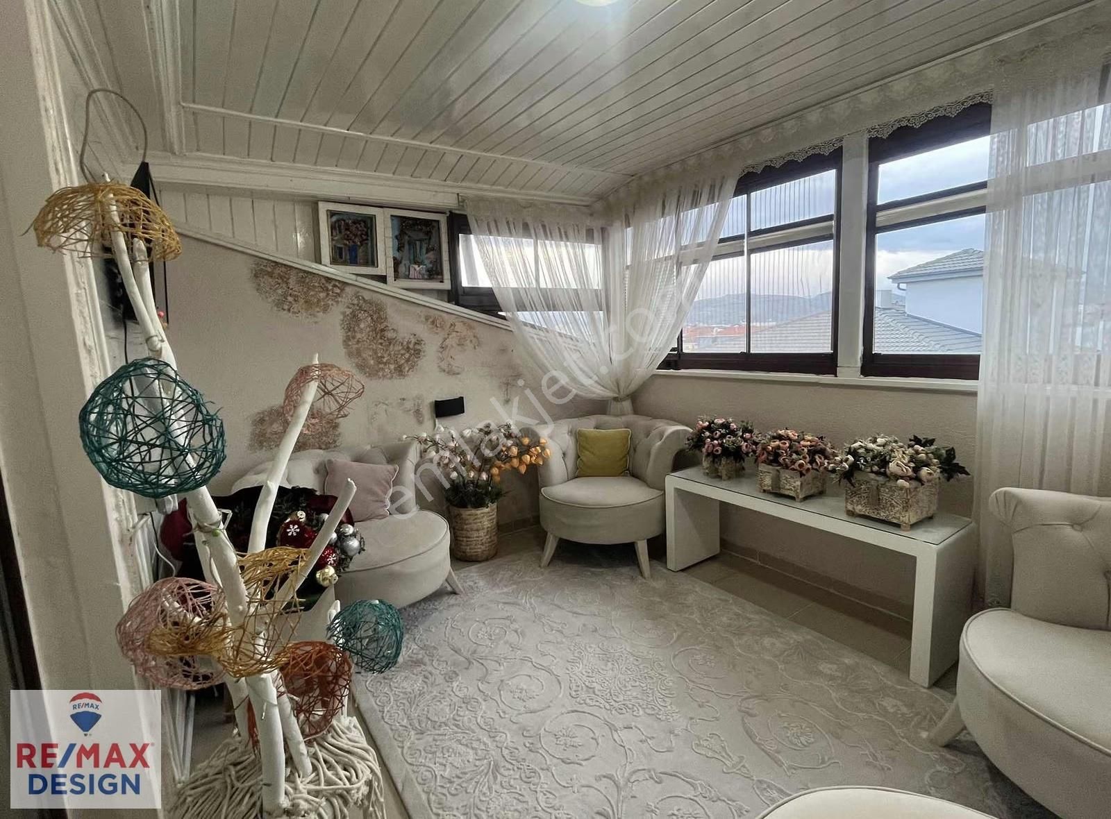 Remax Desıgn Satılık 5+1 Daire - Görsel 6