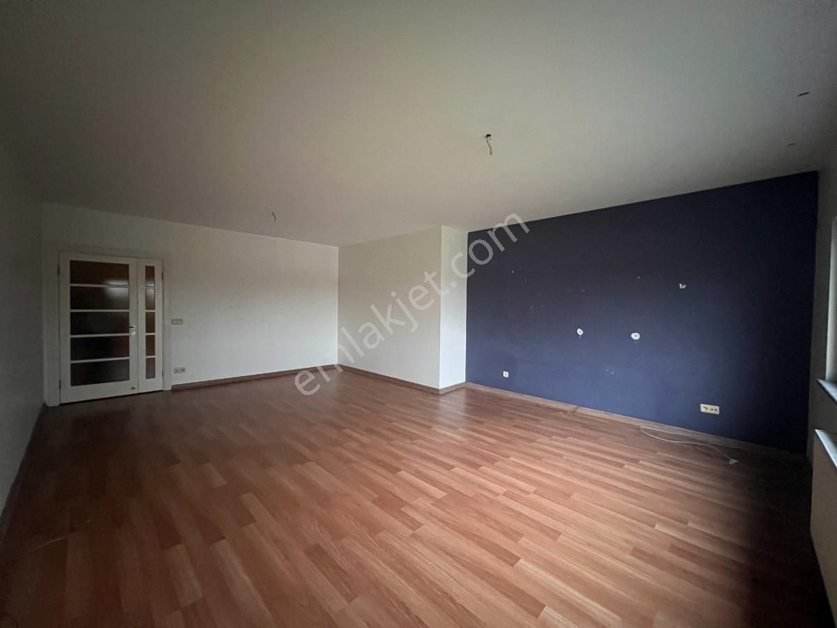 Bahçeşehir Ispartakule Olimpos Sitesinde 3+1 Satılık 168m2 Daire - Görsel 4