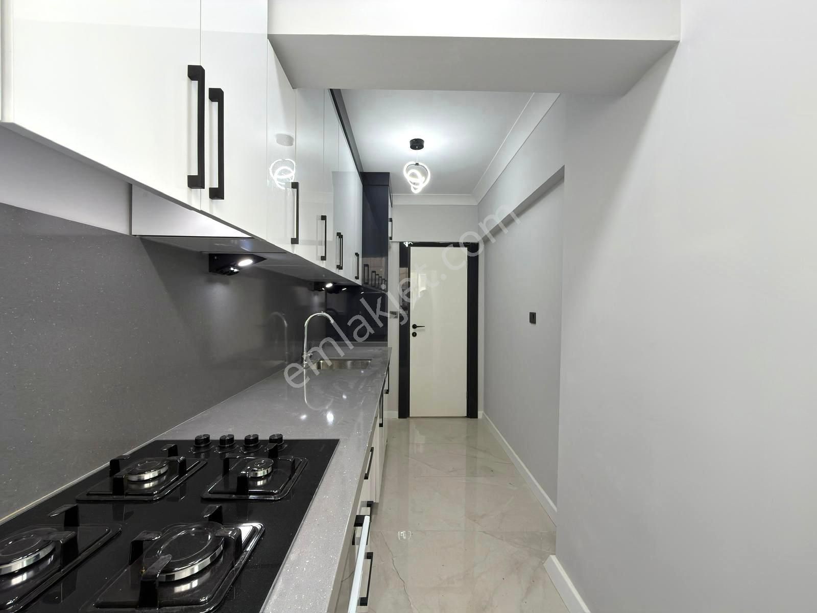 🏡 Referans'tan Akçay Merkez'de Müstakil Tadında Full Yapılı 2+1 Daire