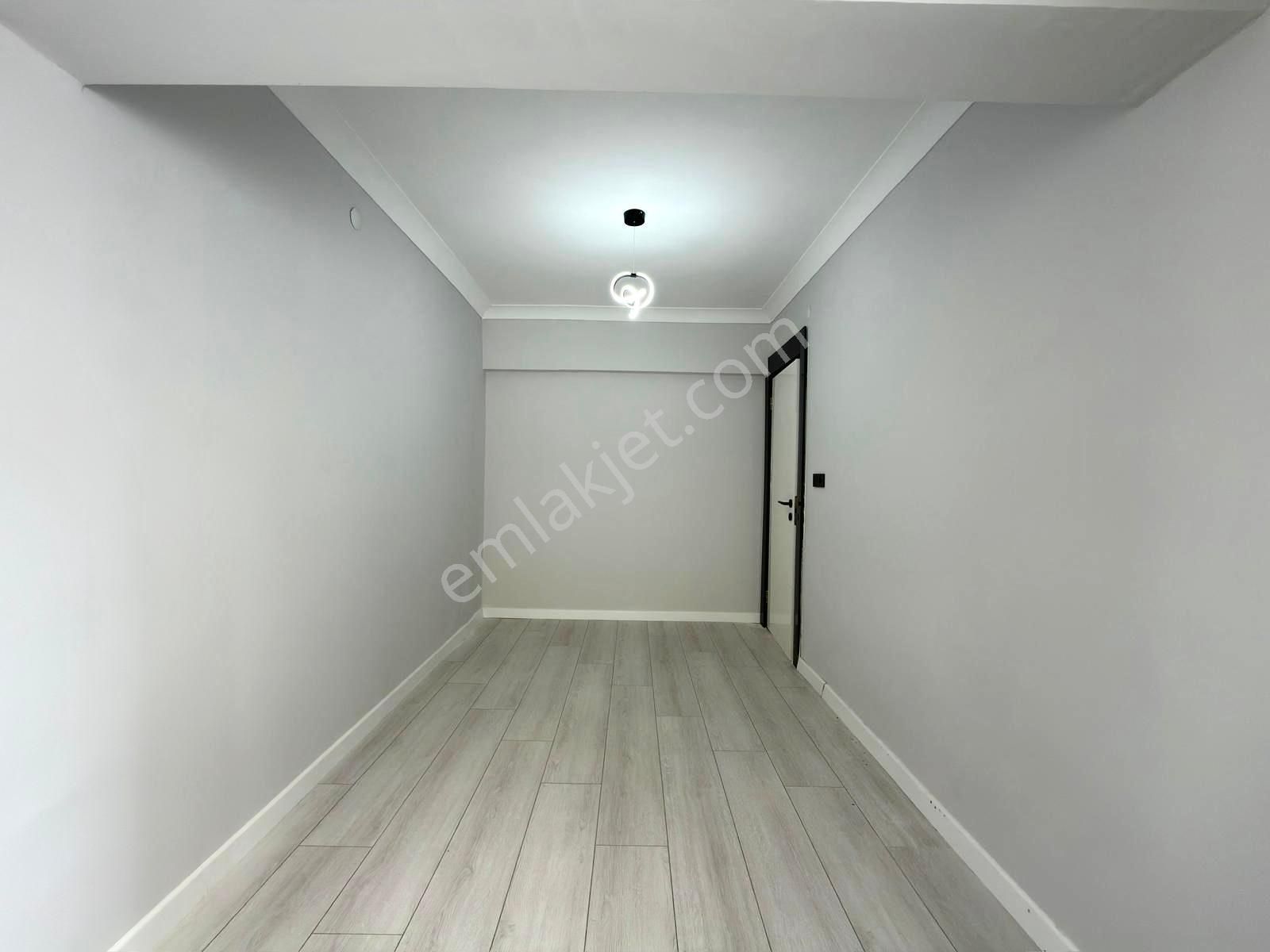 🏡 Referans'tan Akçay Merkez'de Müstakil Tadında Full Yapılı 2+1 Daire - Görsel 15