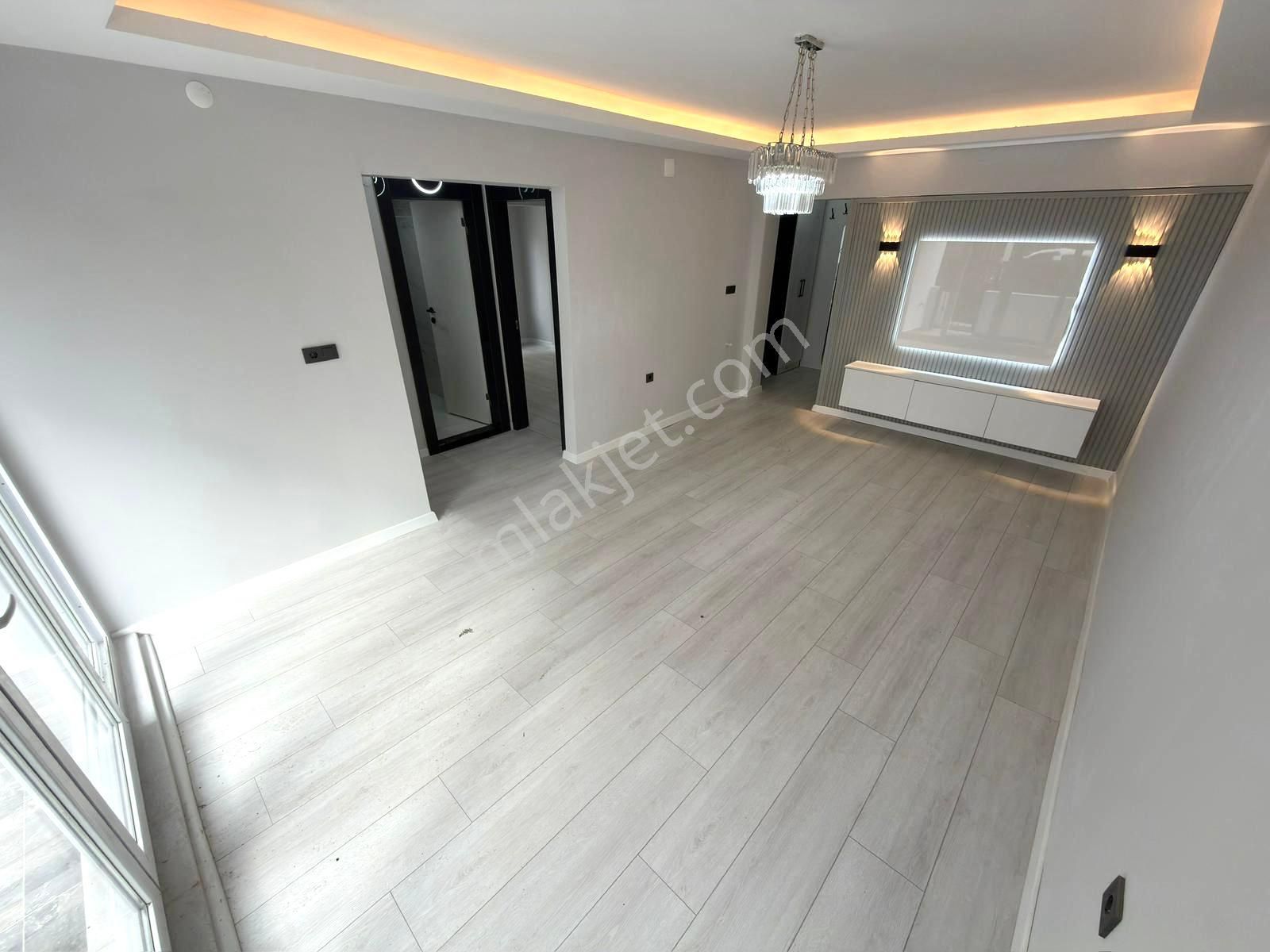 🏡 Referans'tan Akçay Merkez'de Müstakil Tadında Full Yapılı 2+1 Daire - Görsel 3