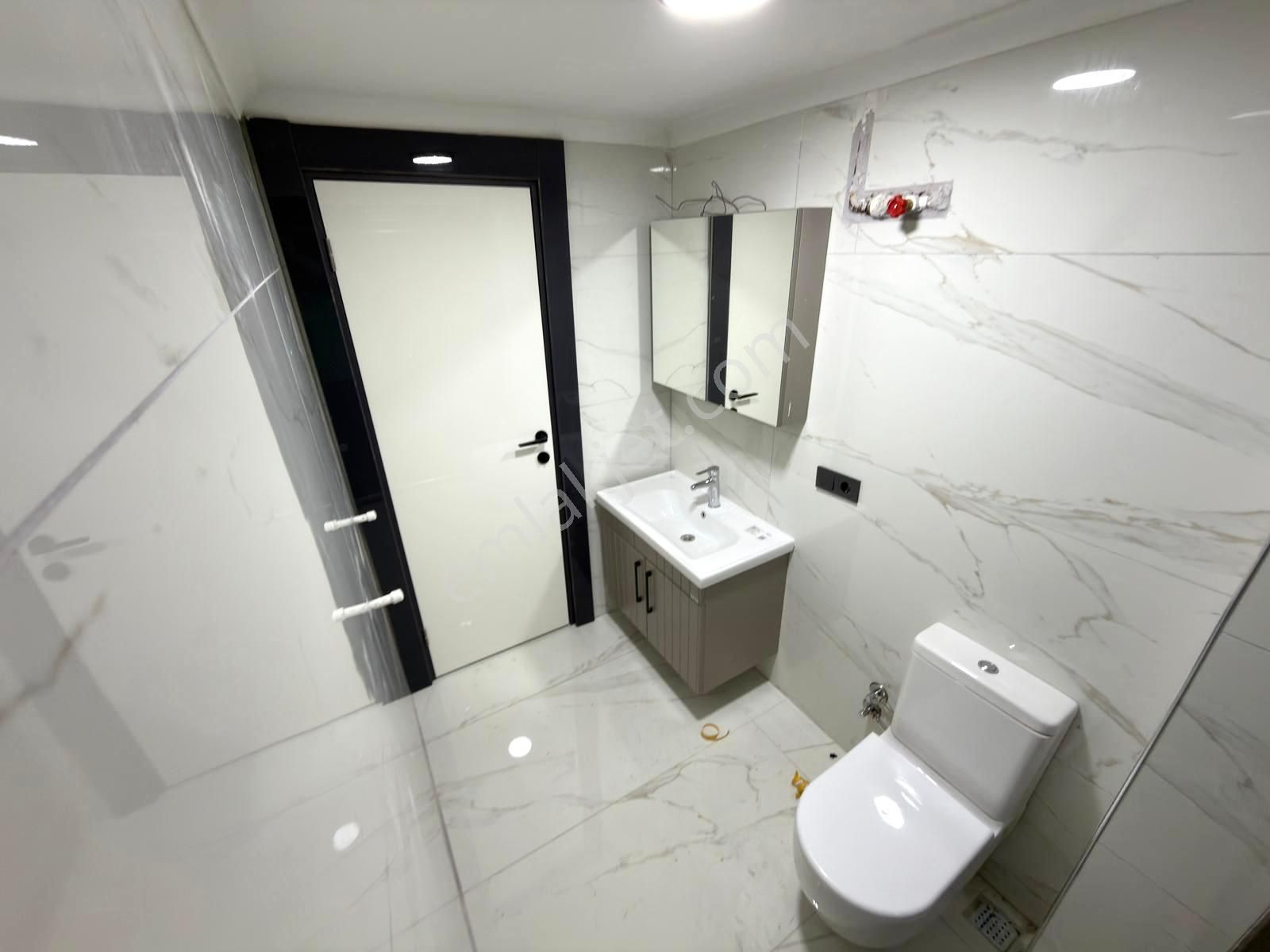 🏡 Referans'tan Akçay Merkez'de Müstakil Tadında Full Yapılı 2+1 Daire - Görsel 2