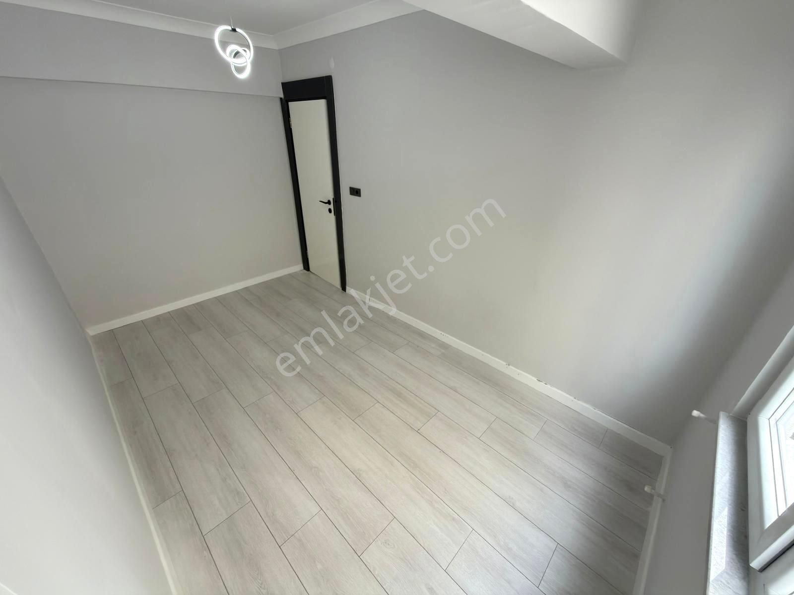 🏡 Referans'tan Akçay Merkez'de Müstakil Tadında Full Yapılı 2+1 Daire - Görsel 26