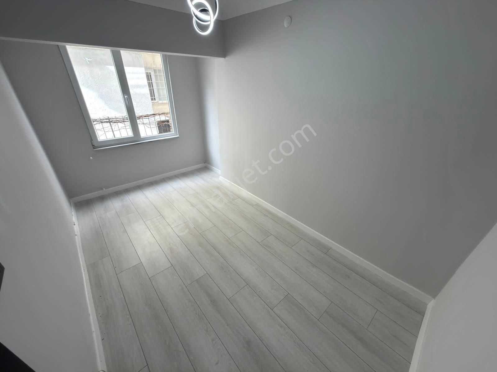 🏡 Referans'tan Akçay Merkez'de Müstakil Tadında Full Yapılı 2+1 Daire - Görsel 23