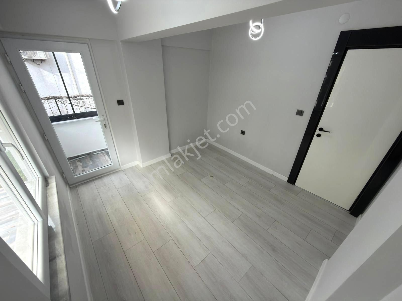 🏡 Referans'tan Akçay Merkez'de Müstakil Tadında Full Yapılı 2+1 Daire - Görsel 21