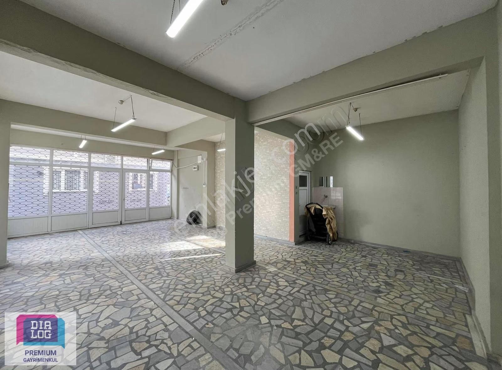 Dialog Premıum'dan Soğanlı'da Kiralık 60 M2 Dükkan & Depo - Görsel 15