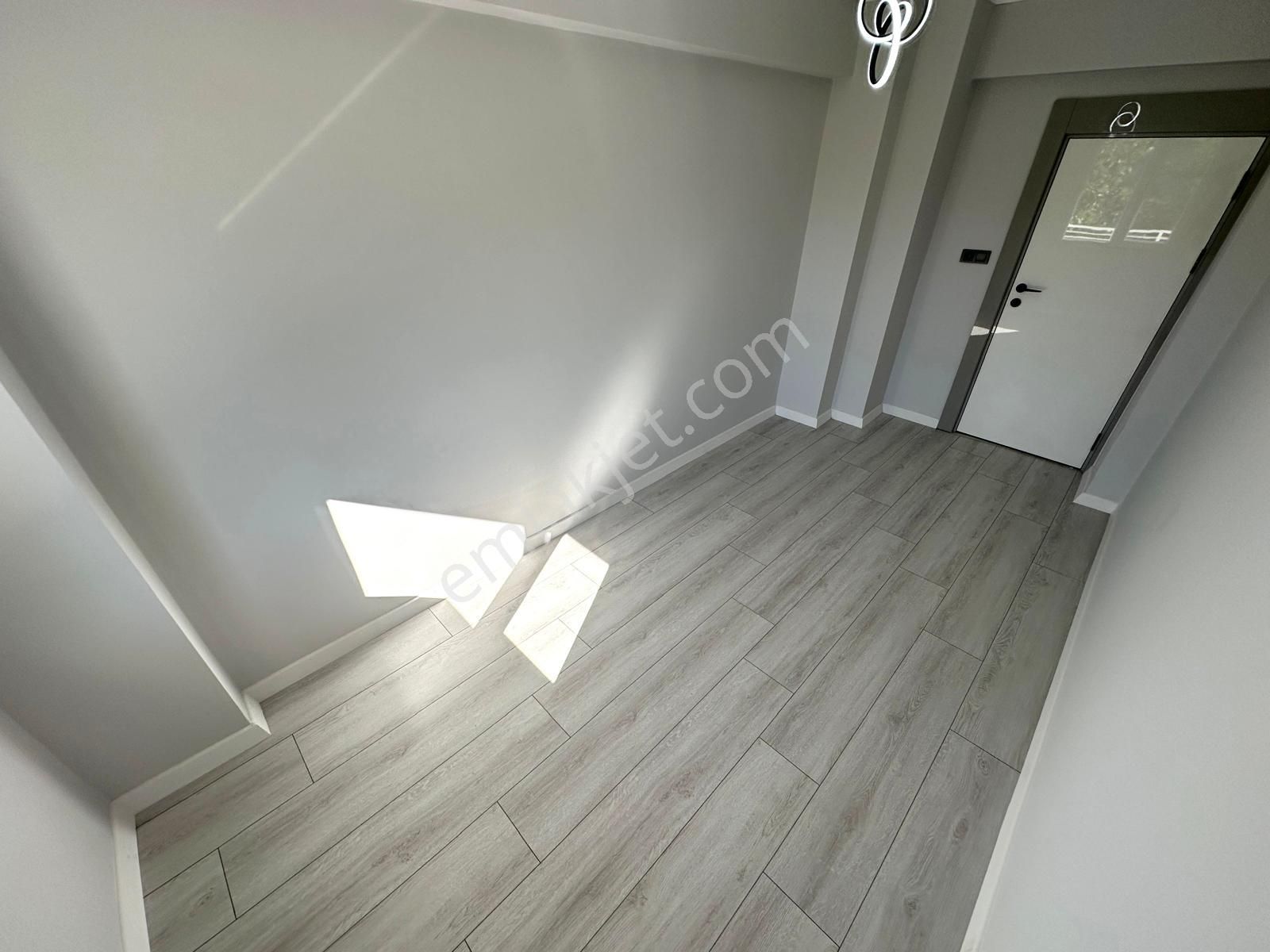 🏡 Referans'tan Akçay'da Şık Tasarımlı 2+1 Daire - Görsel 9